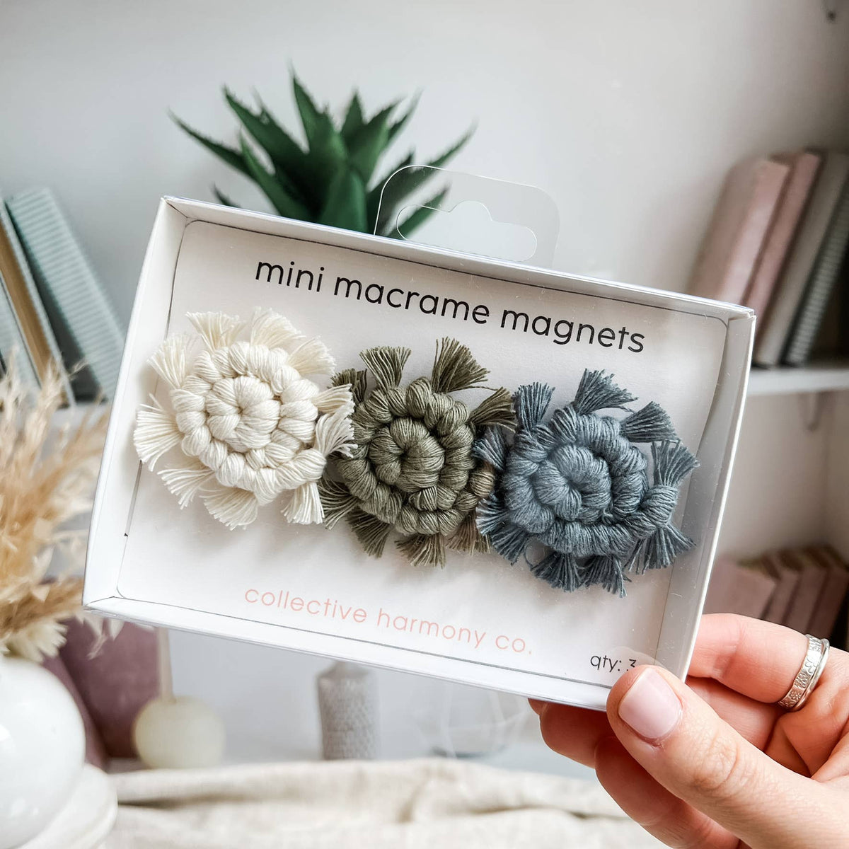 Mini magnets | macrame magnets